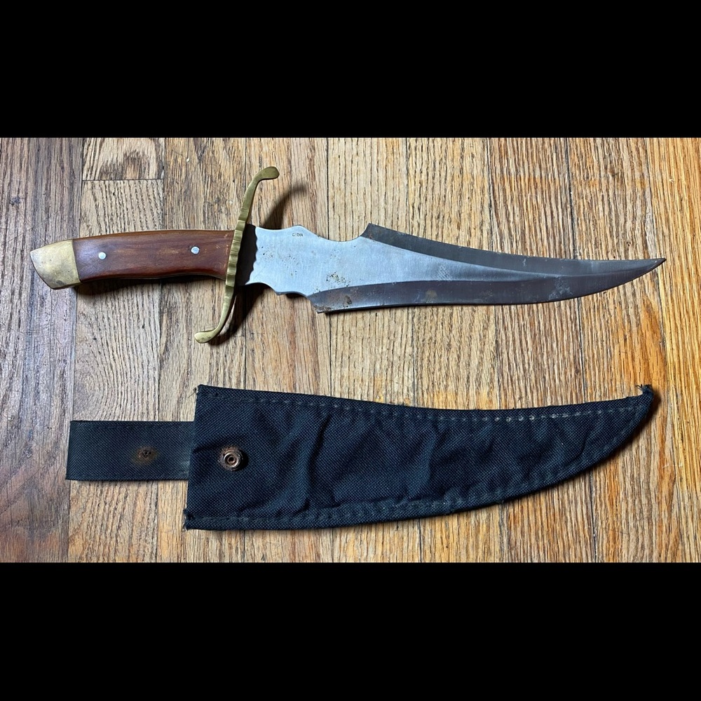 Chipaway Cutlery Bowie Knife - Surgical Steel